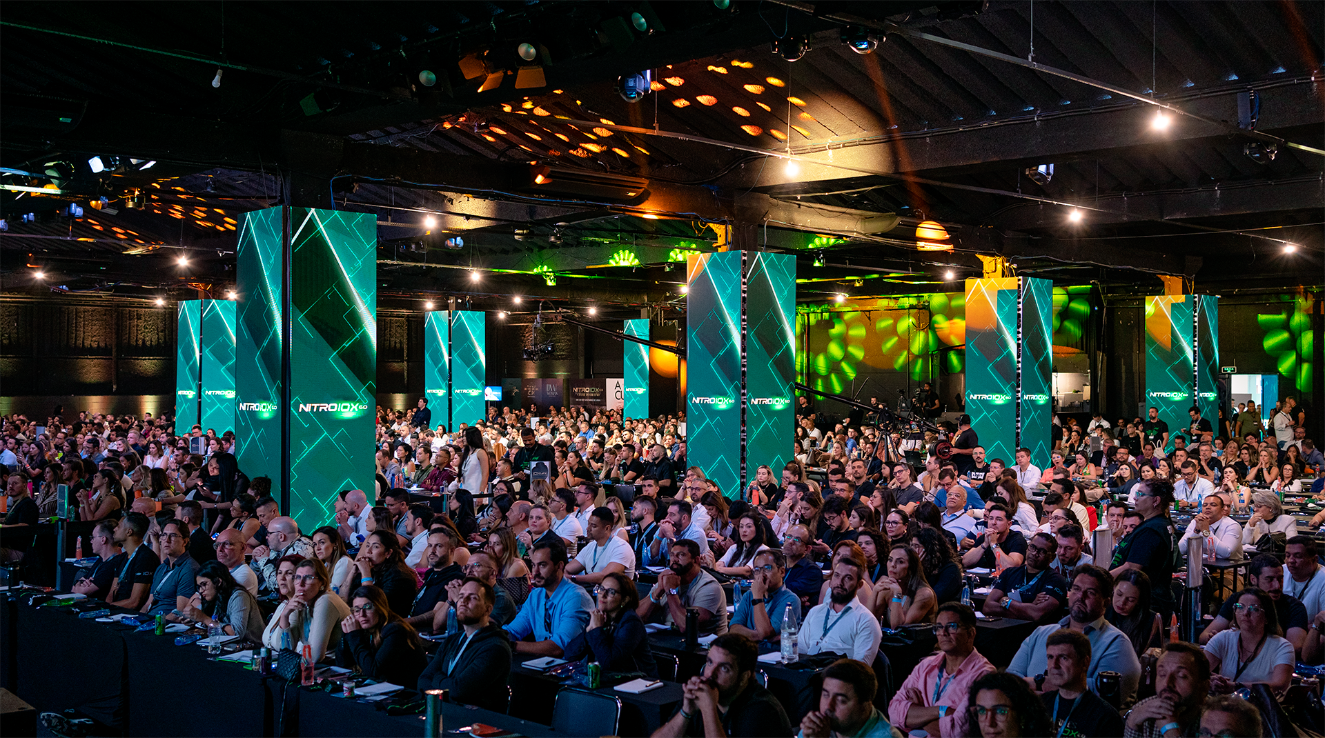 11 11 - QAV Eventos | Painel de Led, Som, Luz e Imagem