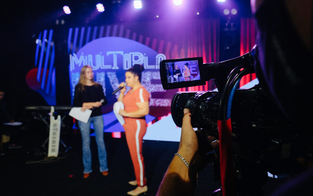 Como vídeos em eventos podem alavancar a visibilidade da marca