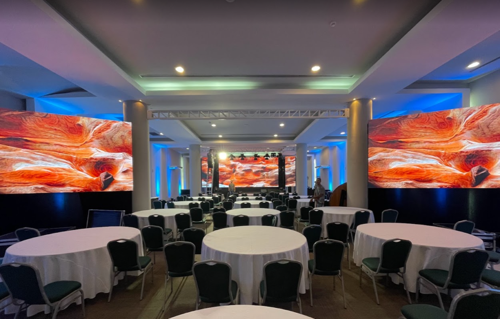 montagem evento natal - QAV Eventos | Painel de Led, Som, Luz e Imagem